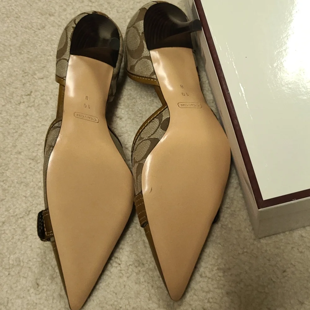 🆕️ *RARE* Coach Alecksa Sig Heels Size 10 - Picture 4 of 7